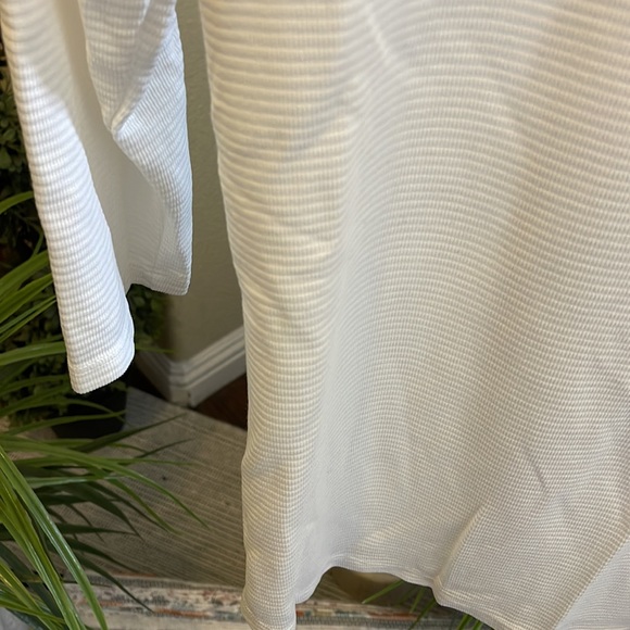 SegMents Women's 3/4 Sleeve V-Neck Shirt Size Small - Picture 4 of 7